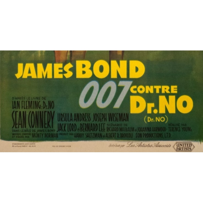 Original vintage movie poster - 1962 - James Bond Contre Dr No 007 Small Size- 29.9 by 15.8 inches - 3